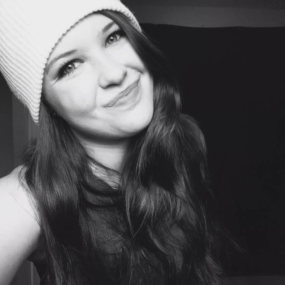 Meet your Posher, Haley